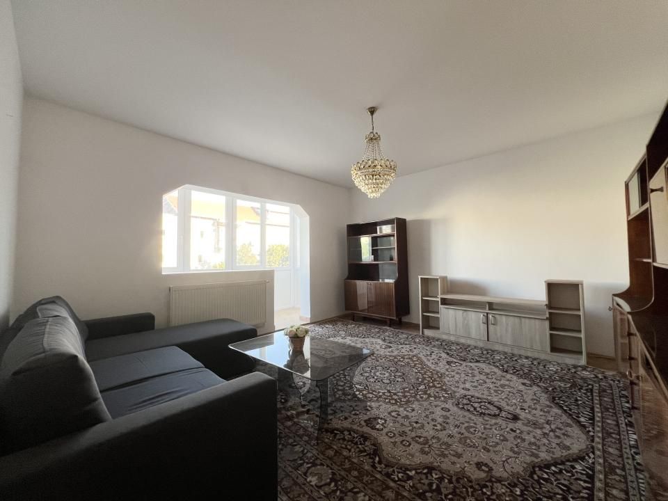 Apartament 4 camere, 78 mp utili, etaj 3, decomandat -  Girocului – fotografia 1 din 10