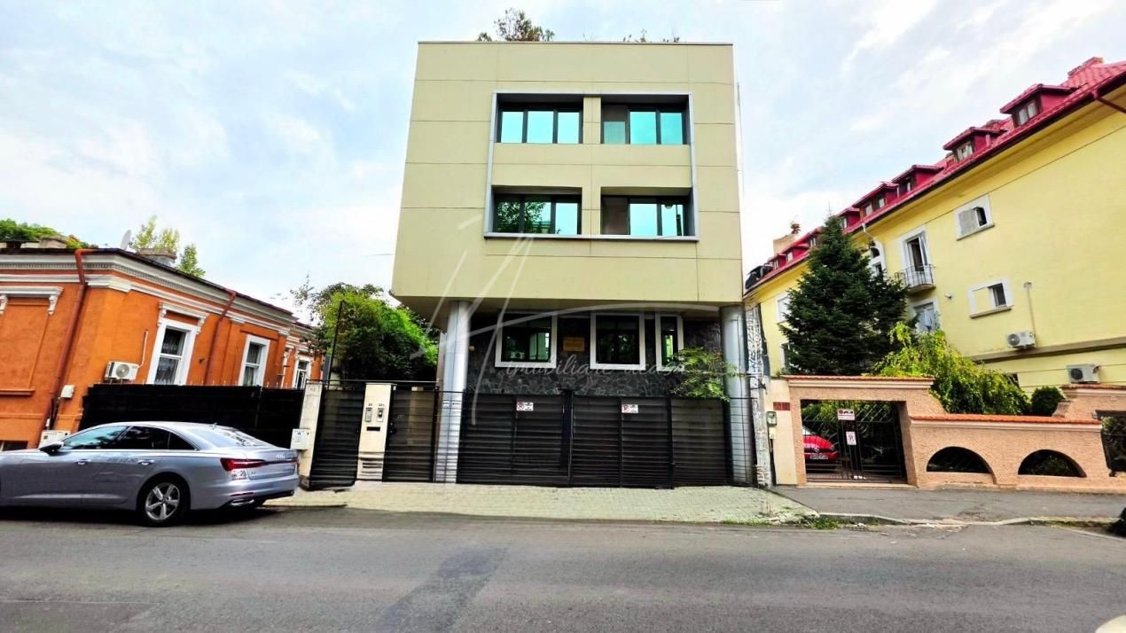 Cladire eleganta de birouri | 242 mp utili | Unirii – fara comision! – fotografia 2 din 37