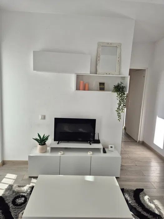 Apartament 2 camere, balcon, parcare, mobilat, zona Stadionului Floresti! – fotografia 3 din 8
