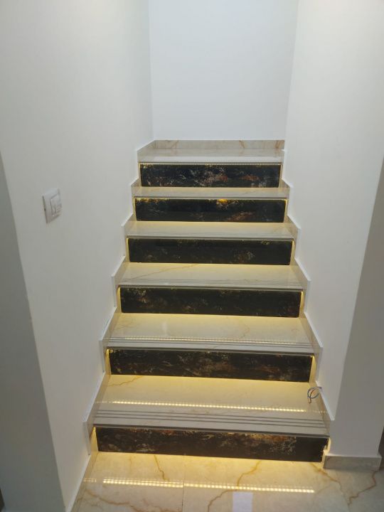 Casă elegantă de vânzare în Sorogari, Iași – 240 mp utili, 600 mp teren, mobilat – fotografia 11 din 21