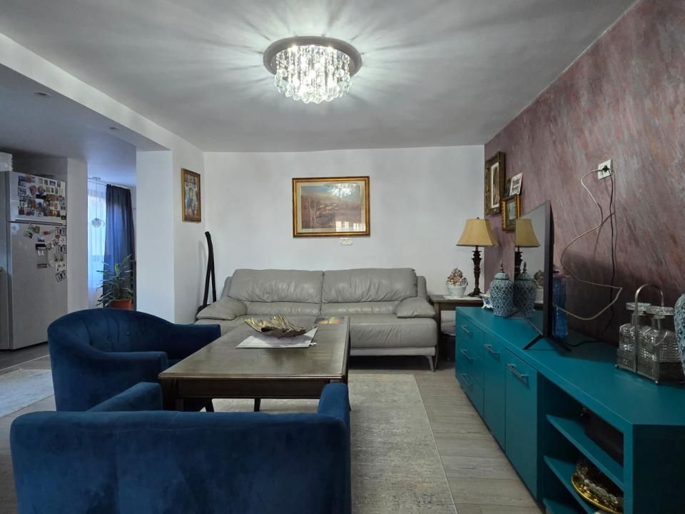 Casă 2 Mai | 6 dormitoare - băi proprii | 685 MP Teren – fotografia 5 din 22