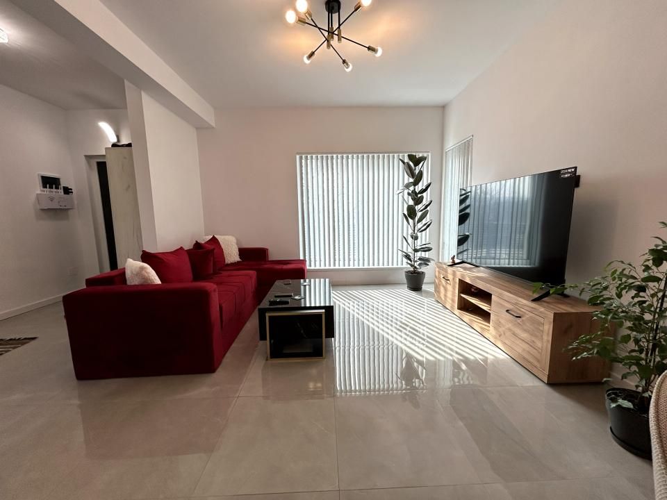 Casă individuală, 5 camere, 3 băi, mobilată complet — Bucium, Iași – fotografia 4 din 17