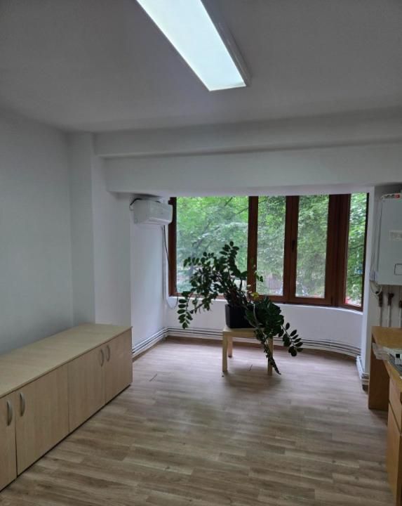 3 Camere de inchiriat | Unirii | Metrou | Centrala | Pretabil birou – fotografia 7 din 9