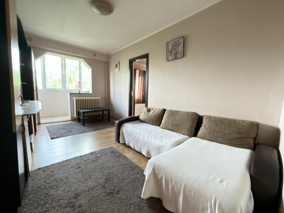 Apartament 3 camere, 42 mp - zona Dacia – fotografia 1 din 13