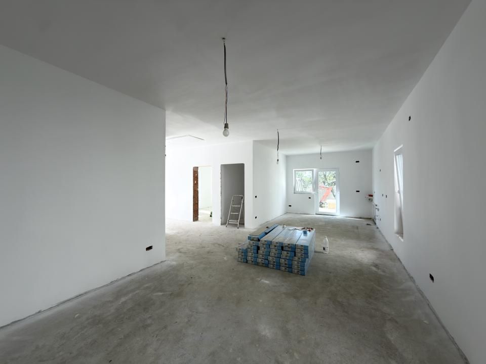 Duplex 3 camere, P+Pod, 80mp utili, 275mp  teren in Utvin – fotografia 4 din 16