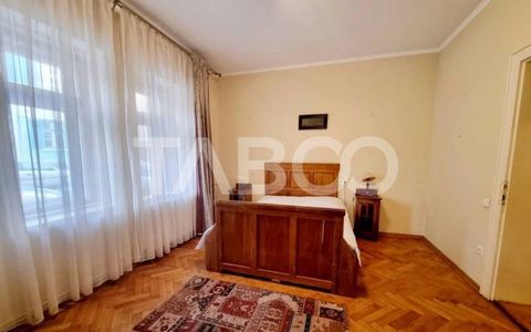 Apartament de vanzare 2 camere 2 bai 2 pivnite Centrul Istoric Sibiu