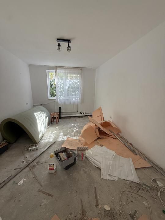 Apartament cu o camera, 22 mp utili, parter - COMPLEXUL STUDENTESC – fotografia 1 din 4