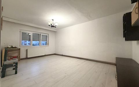 Apartament 3 camere, 70mp utili, parter, renovat -  Zona Dâmbovița