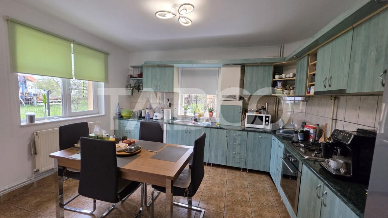 Duplex spatios de vanzare in Sebes Drumul Petrestiului – fotografia 17 din 19