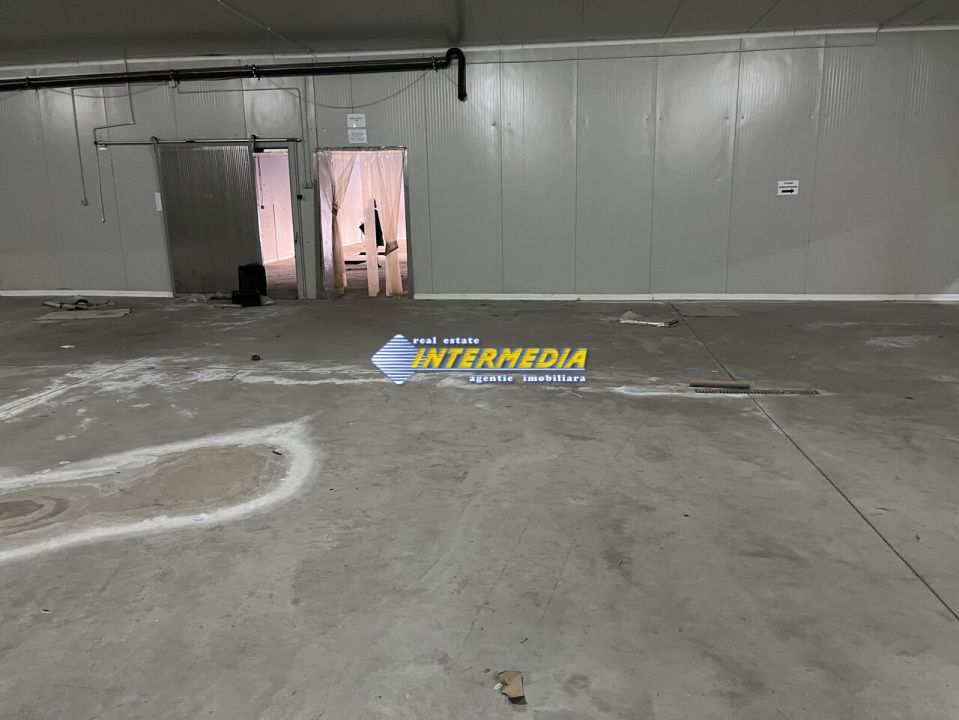 HALA DE INCHIRIAT I 2100 MP I ALBA IULIA I ZONA CENTRU I – fotografia 15 din 18