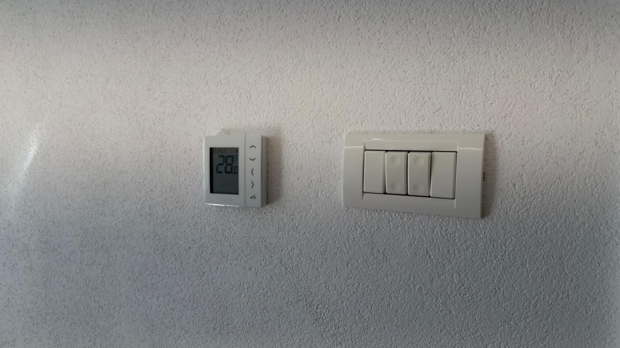 Apartament cu 3 camere, decomandat, 65mp, etaj 1 - zona Dambovita – fotografia 18 din 18