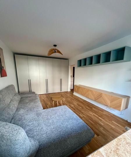 2 Camere de inchiriat | Domenii | Metrou | Centrala – fotografia 1 din 8