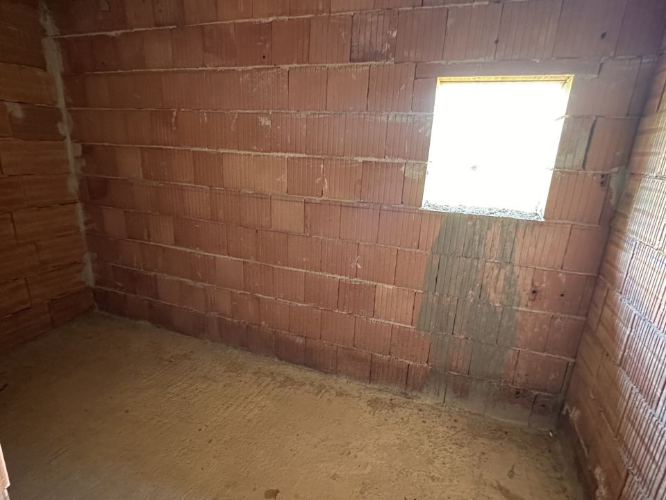 Casa noua la Rosu cu 4 camere teren aferent 386 mp cu toate utilitatile – fotografia 10 din 11