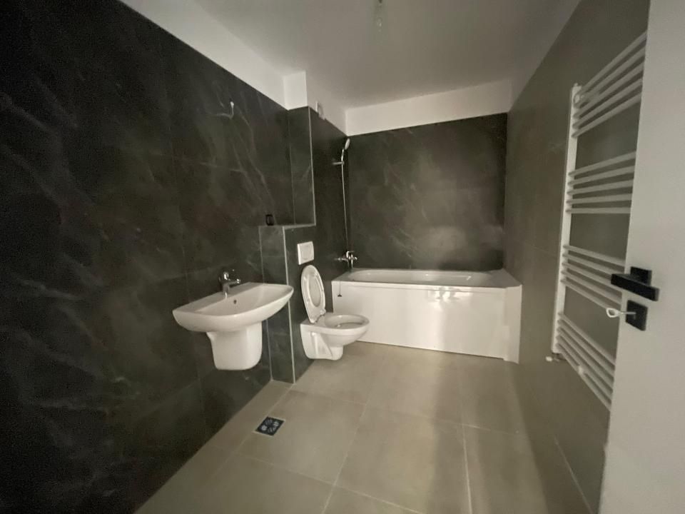 TVA inclus | Garsoniera decomandata in Pitesti | Zona Stadion – fotografia 5 din 12