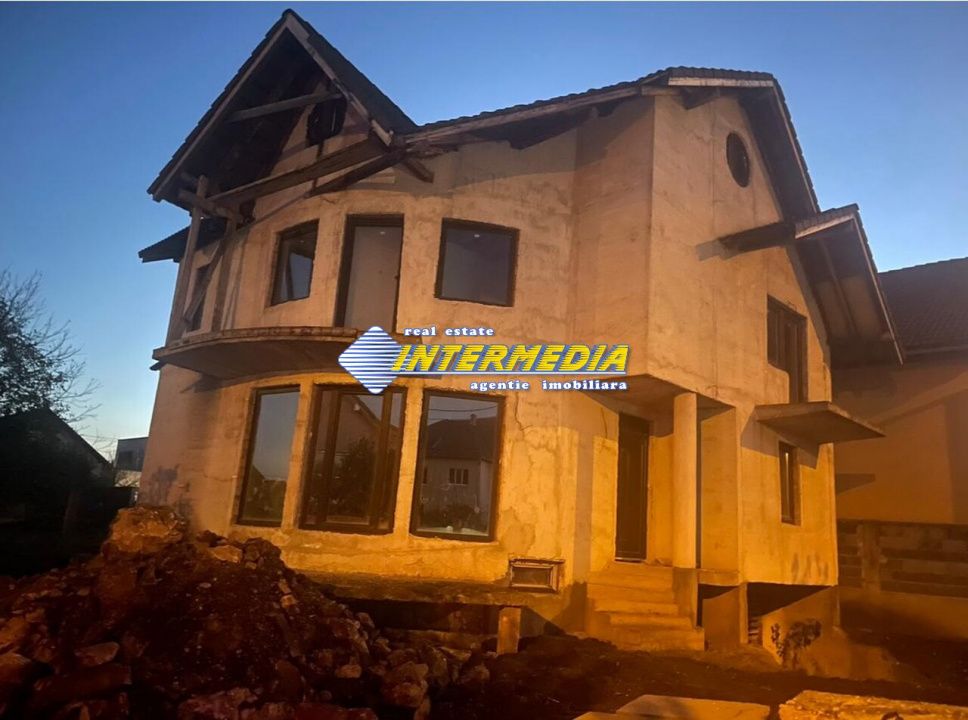 Vanzare Casa individuala D+P+M cu 505 mp teren Alba Iulia zona Cetate Lidl – fotografia 1 din 6