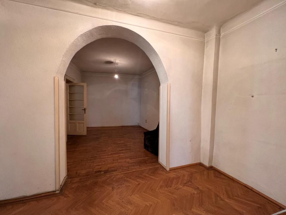 Casa 4 camere in zona Unirii - Popa Nan - Matei Basarab – fotografia 9 din 13