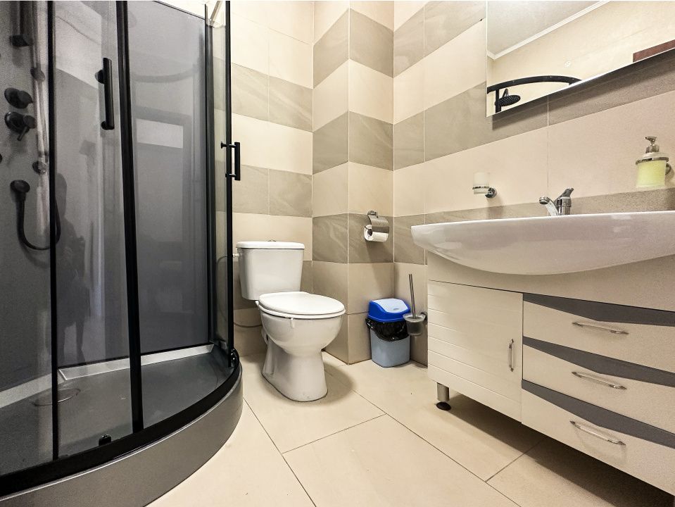 Studio in Costinesti, mobilat si utilat complet- 250 m de plaja si Beach Please – fotografia 4 din 9