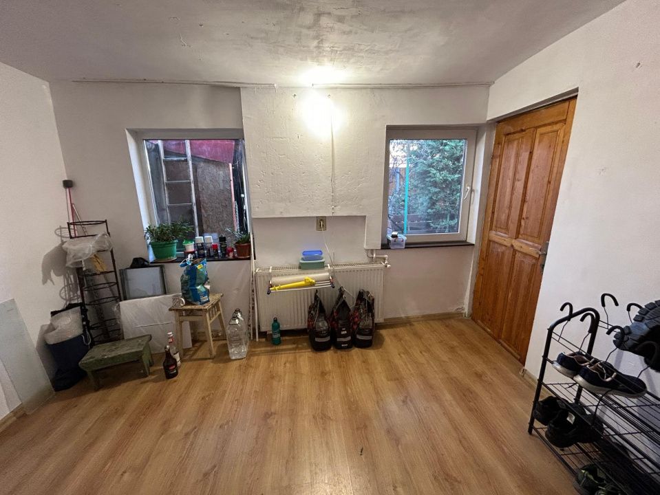 Casă cu 3 dormitoare și curte de 60 mp în Brâncoveanu, 183 mp teren – fotografia 8 din 15