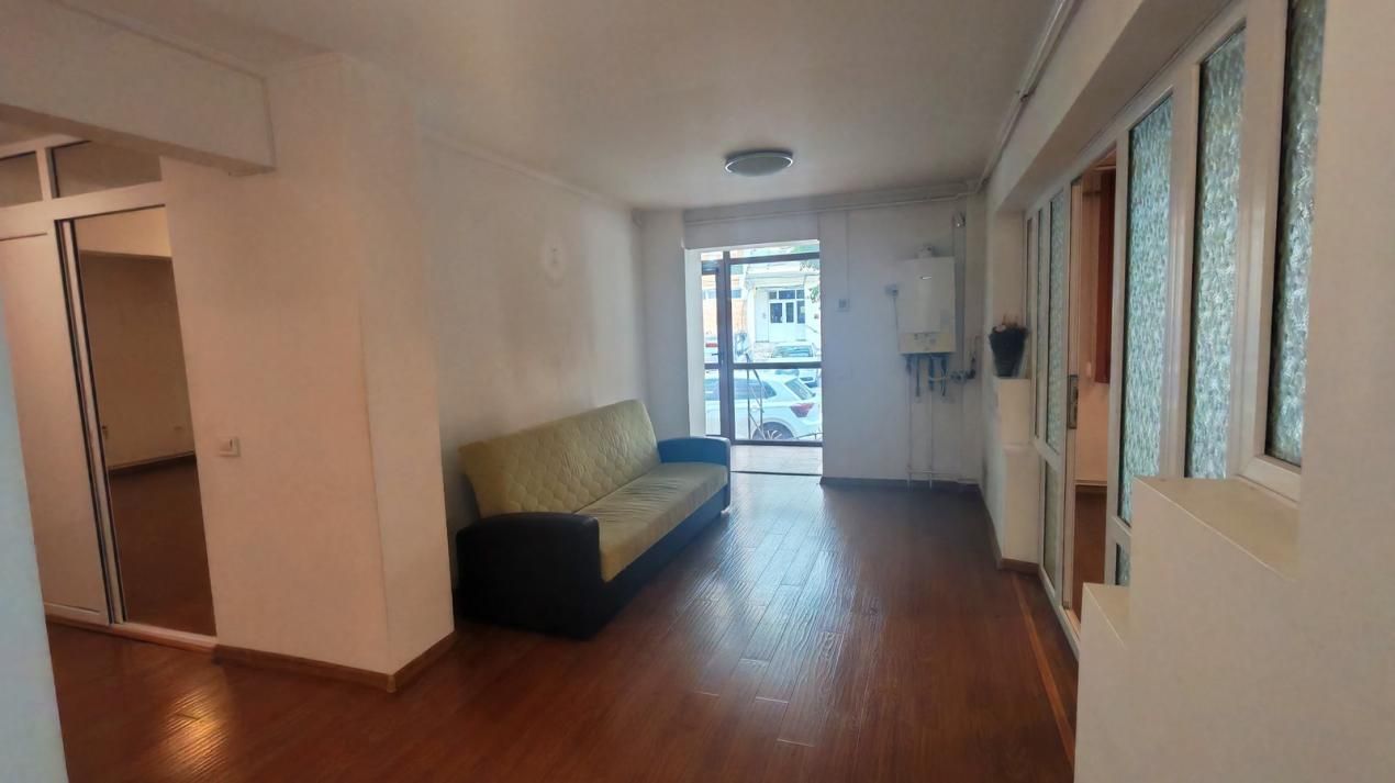 BIROURI- CABINETE, ZONA CENTRALA - 85 MP, PARTER – fotografia 3 din 16