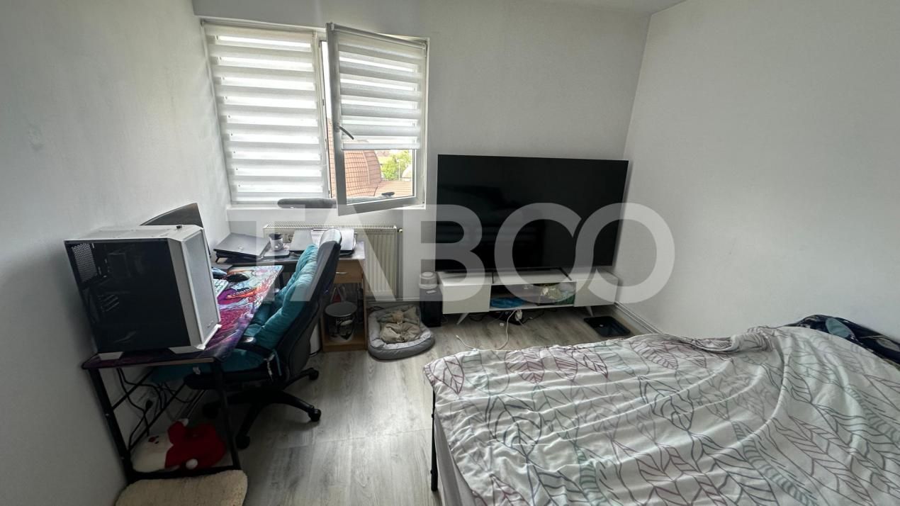 Apartament 98 mpu  4 camere cu balcon zona Terezian Sibiu – fotografia 3 din 12