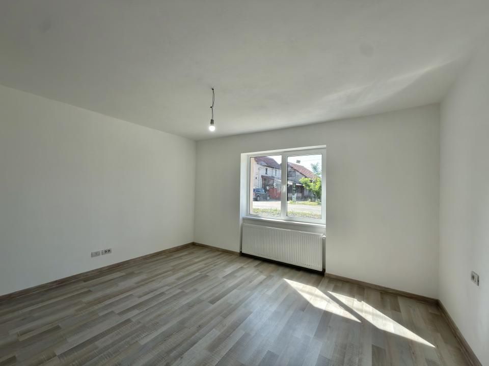 Casa individuala 3 camere, 120mp utili, 480mp teren - Utvin – fotografia 3 din 15