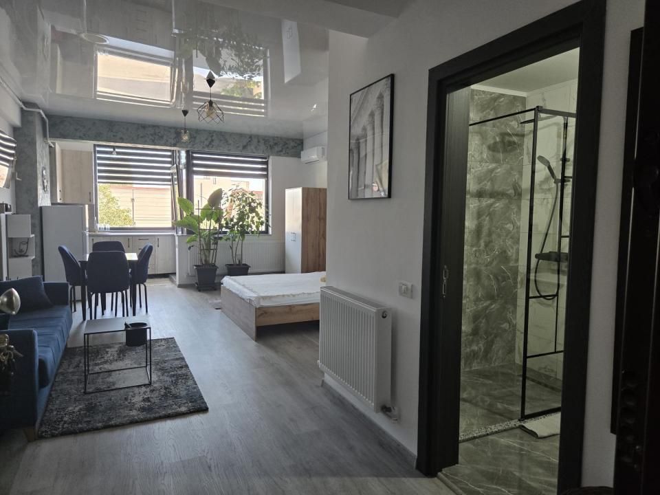 Închiriere Studio Mamaia Nord langa Hanul cu Peste Parcare privata – fotografia 6 din 7