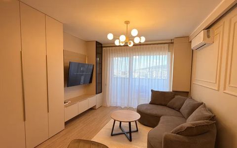 Apartament 2 camere, Floresti, Eroilor + parcare!