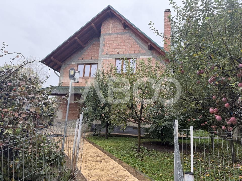 Casa cu potential de investitie 7 camere foisor 4 bazine de pesti – fotografia 18 din 28