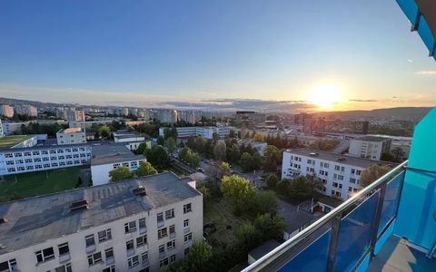 Vand apartament 2 camere Viva City