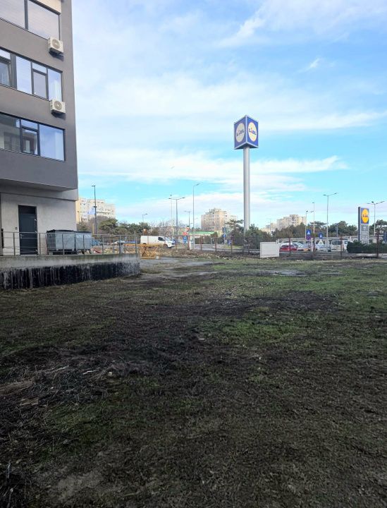 Teren cu autorizatie de constructie – fotografia 6 din 17