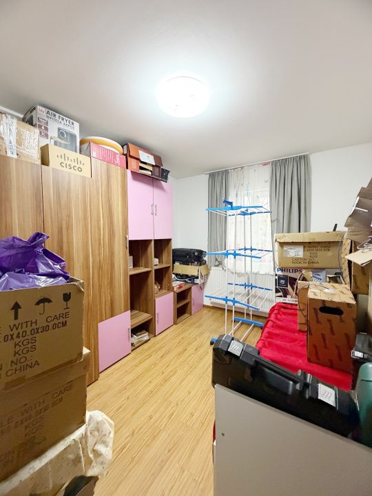 Apartament 4 camere, decomandat, etaj 3, zona Steaua – fotografia 9 din 17