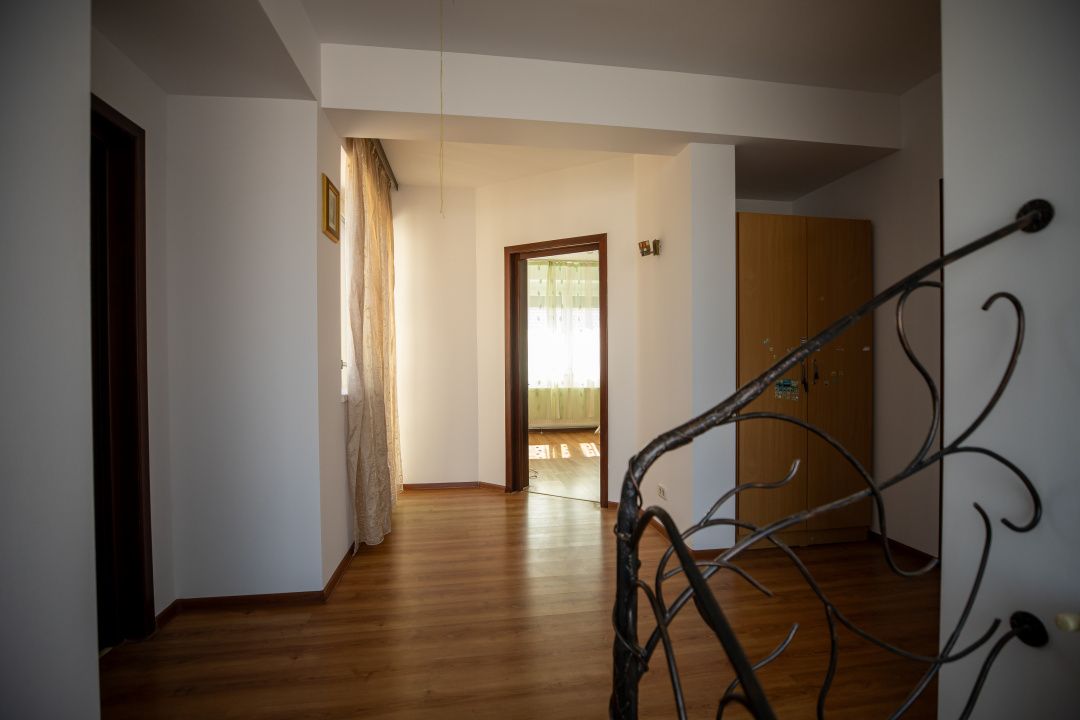 Casă P+1 de vânzare în Năvodari – 250 mp utili, teren 558 mp │Comision 0% – fotografia 19 din 45