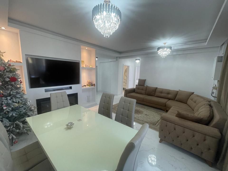 Apartament modern de vanzare 3 camere cu garaj subteran! – fotografia 1 din 19