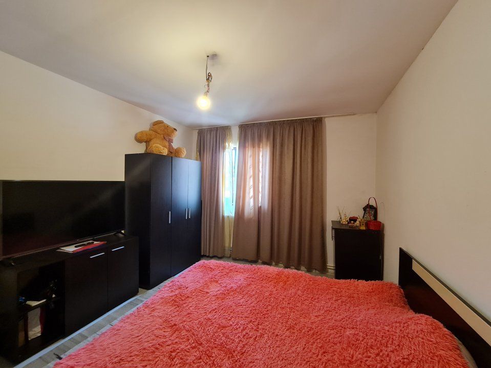 Vila foarte spațioasa - Pret redus - Dragomiresti-Vale – fotografia 13 din 22