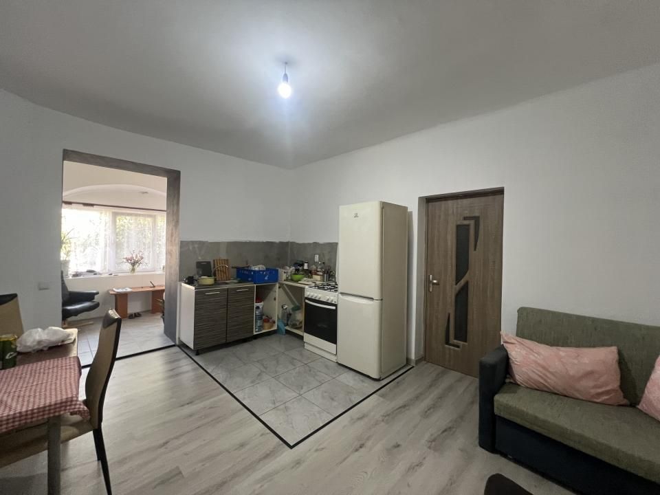 Apartament curte comuna, 2 camere, 65 mp utili, renovat - zona Traian – fotografia 1 din 8