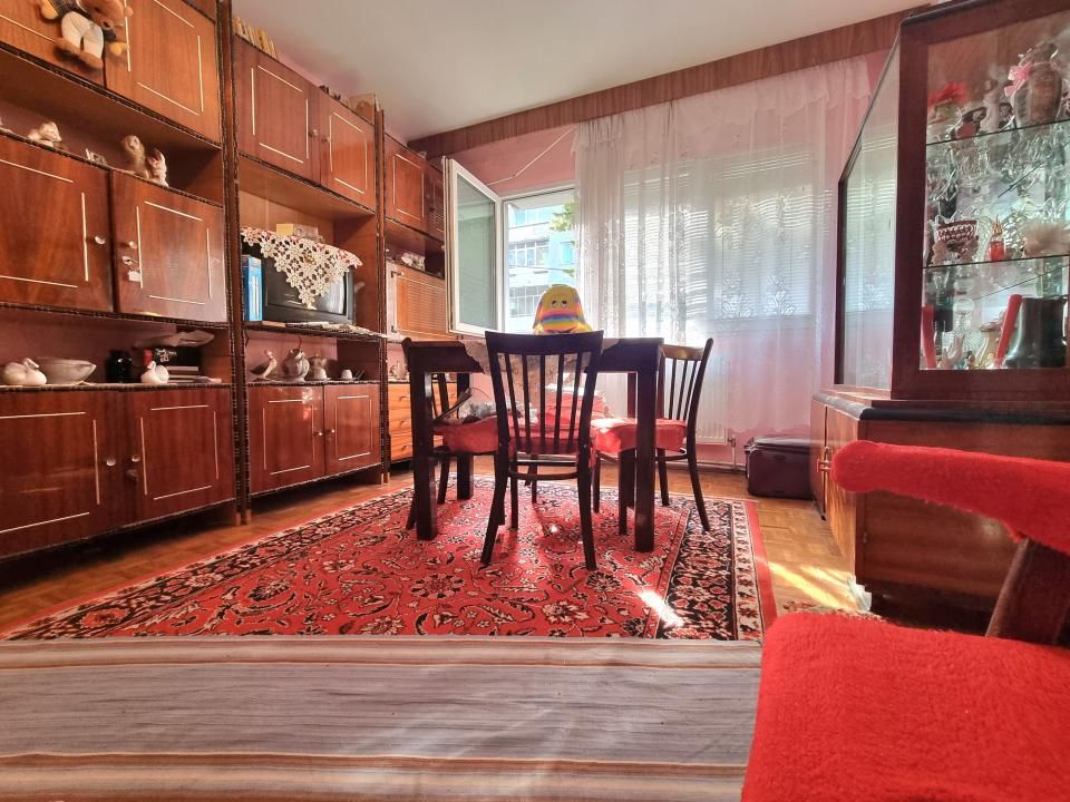 Apartament 2 camere | Ultracentral | bloc fara risc seismic | etaj 1 – fotografia 1 din 10