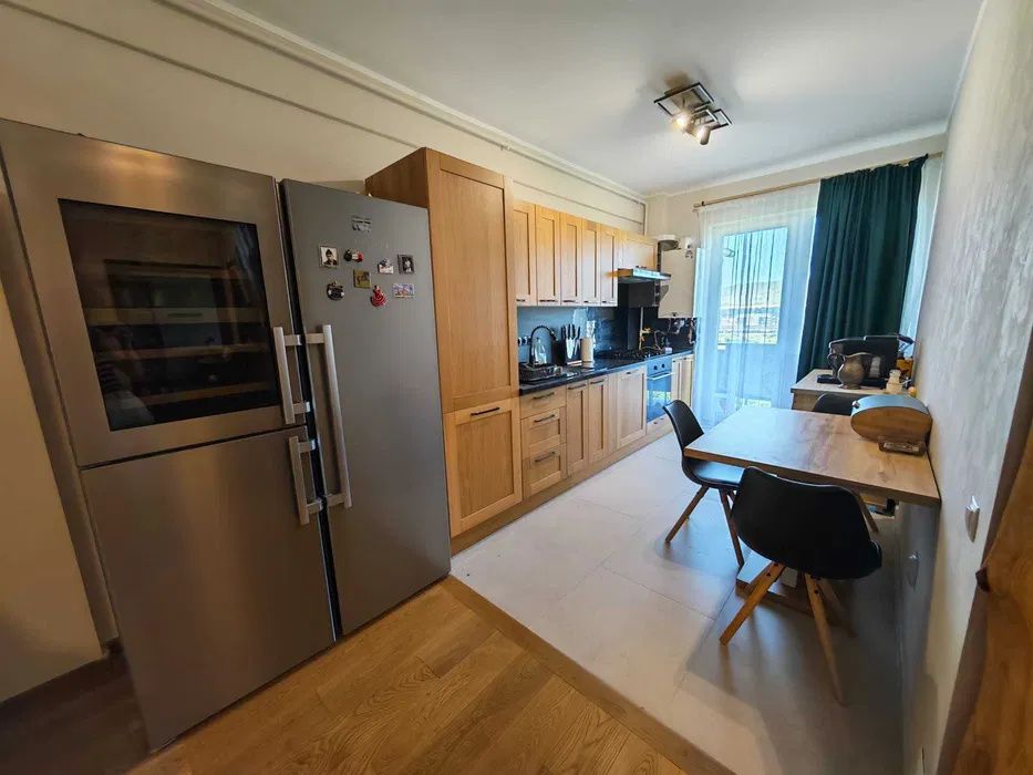 Apartament de vanzare 3 camere 73mp ,10mp balcon zona , Floresti Sesul de sus – fotografia 3 din 7