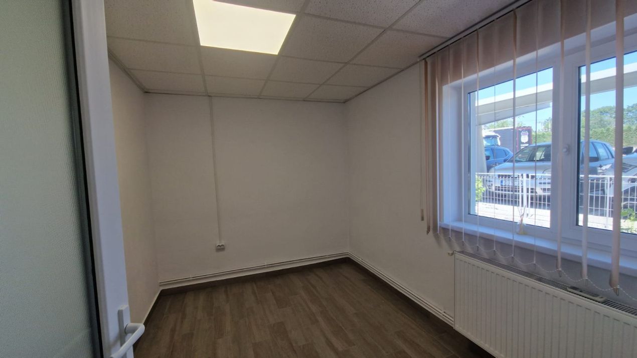 Spatiu de birouri, 44mp, Carcea, zona Ford – fotografia 2 din 4