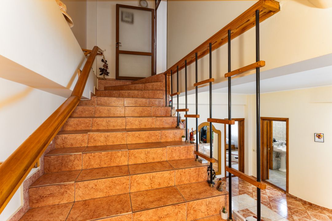 Vila de vânzare Faleza Nord de 557 mpt compusă din 3 apartamente lângă ZoomBeach – fotografia 9 din 25
