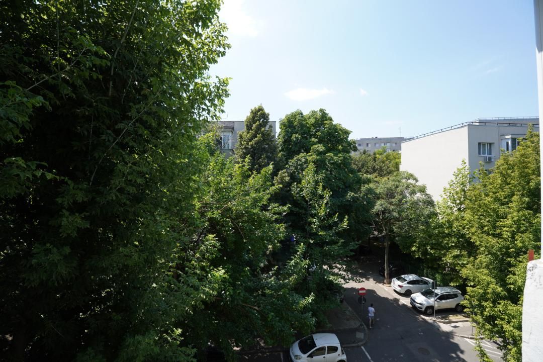 2 Camere | Etaj 3/4 | 53 MP | Metrou Apărătorii Patriei | Berceni – fotografia 2 din 17
