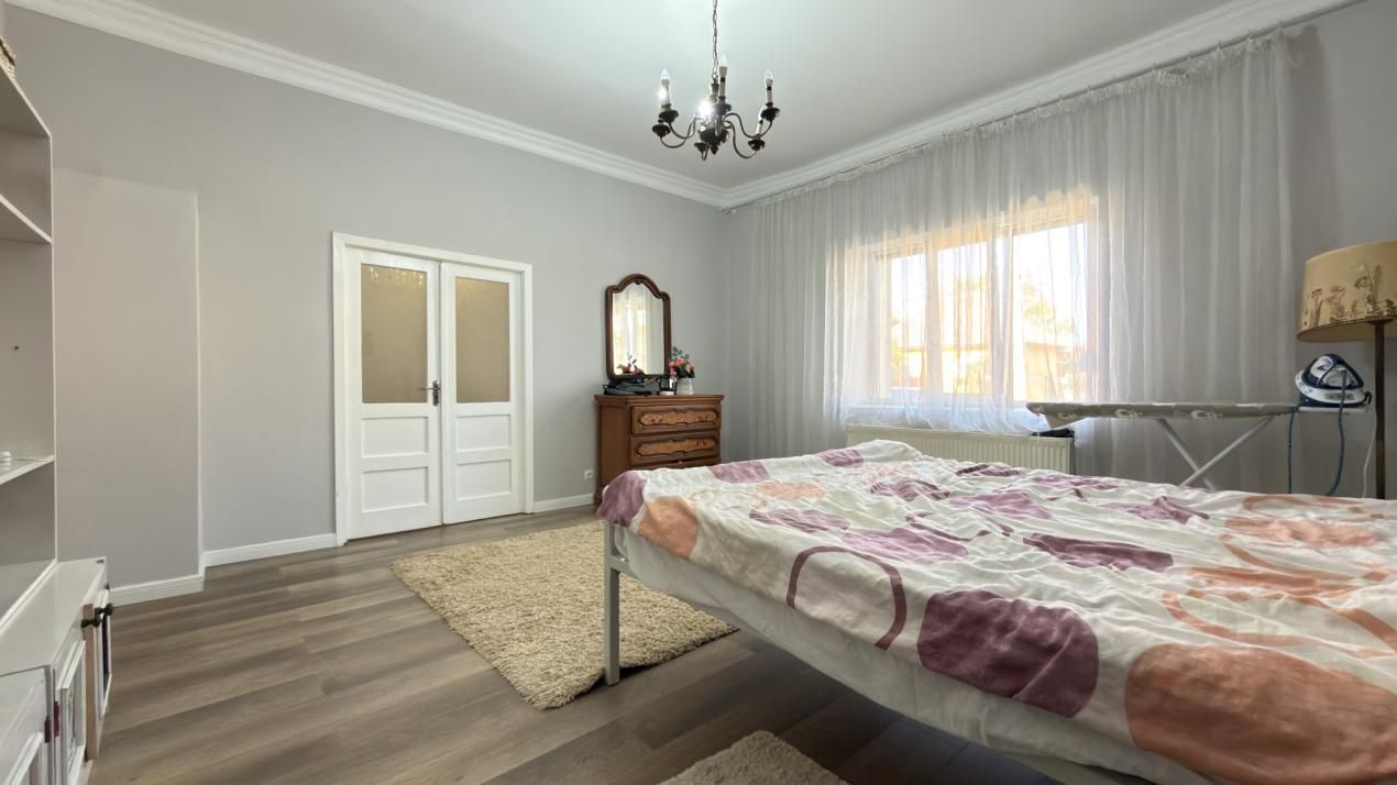 Casa individuala P+E+M cu 7 camere, garaj 140mp, 1084mp teren - Timisoara – fotografia 5 din 31