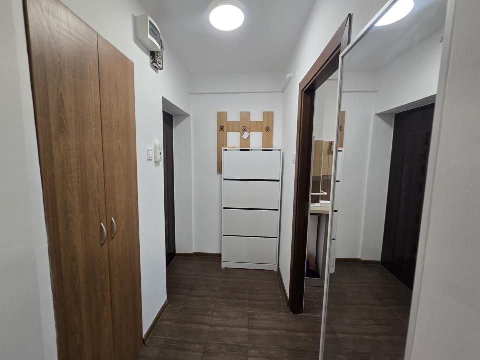 INCHIRIERE apartament 2 cam, modern, Nord-Cameliei – fotografia 18 din 21