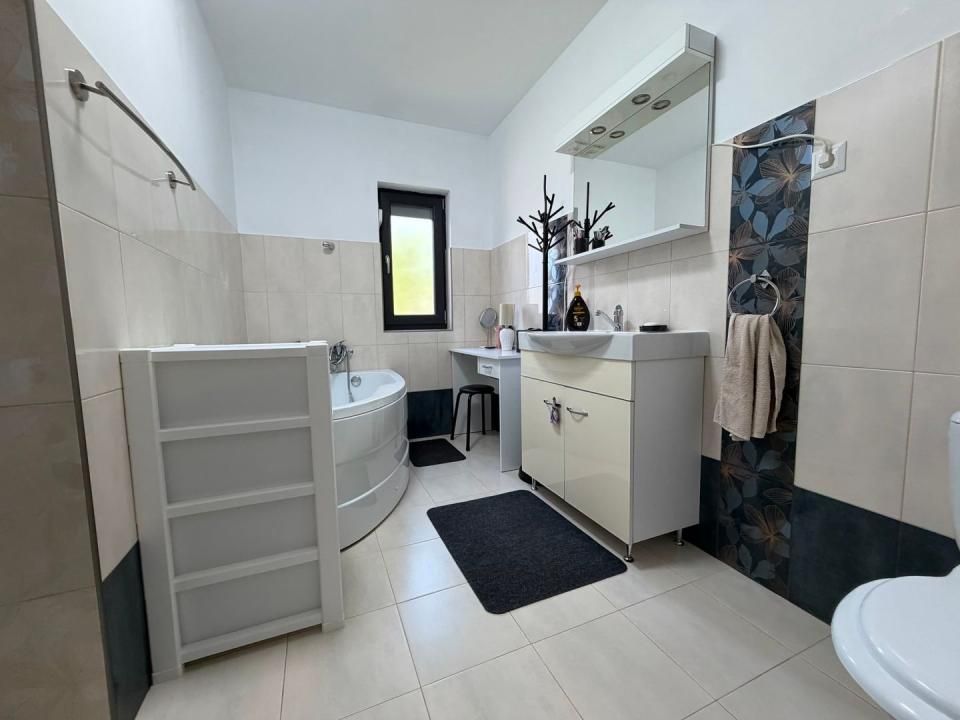Casa individuala in Sacalaz | Piscina | Garaj | Teren 1000 mp | – fotografia 19 din 34