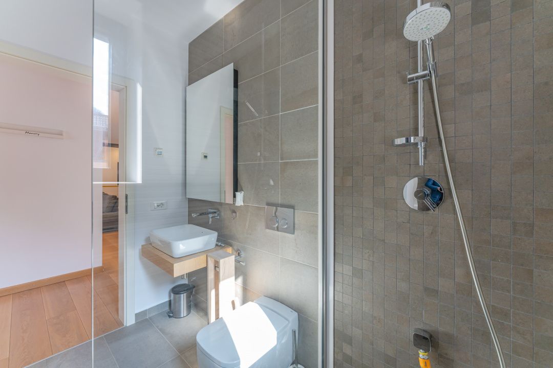 Penthouse Spectaculos | Jacuzzi | Vedere Panoramică | 4 Camere – fotografia 18 din 27