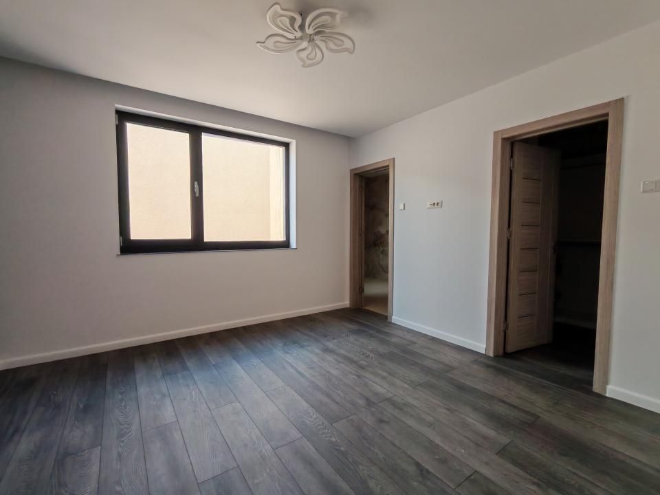 Complex rezidențial exclusivist | Vila 6 camere smart cu rooftop – fotografia 33 din 35