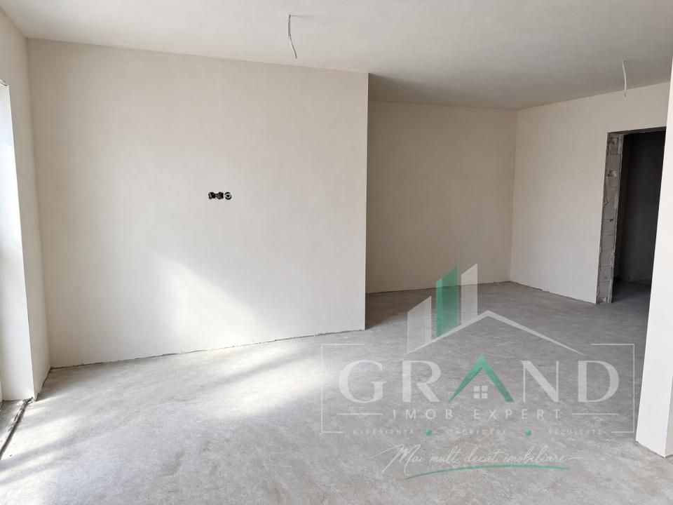 AP 1 CAMERA | BLOC NOU | 37 MP+BALCON | ETAJ 7 | PARCARE SUBTERANA | SOPOR – fotografia 1 din 4