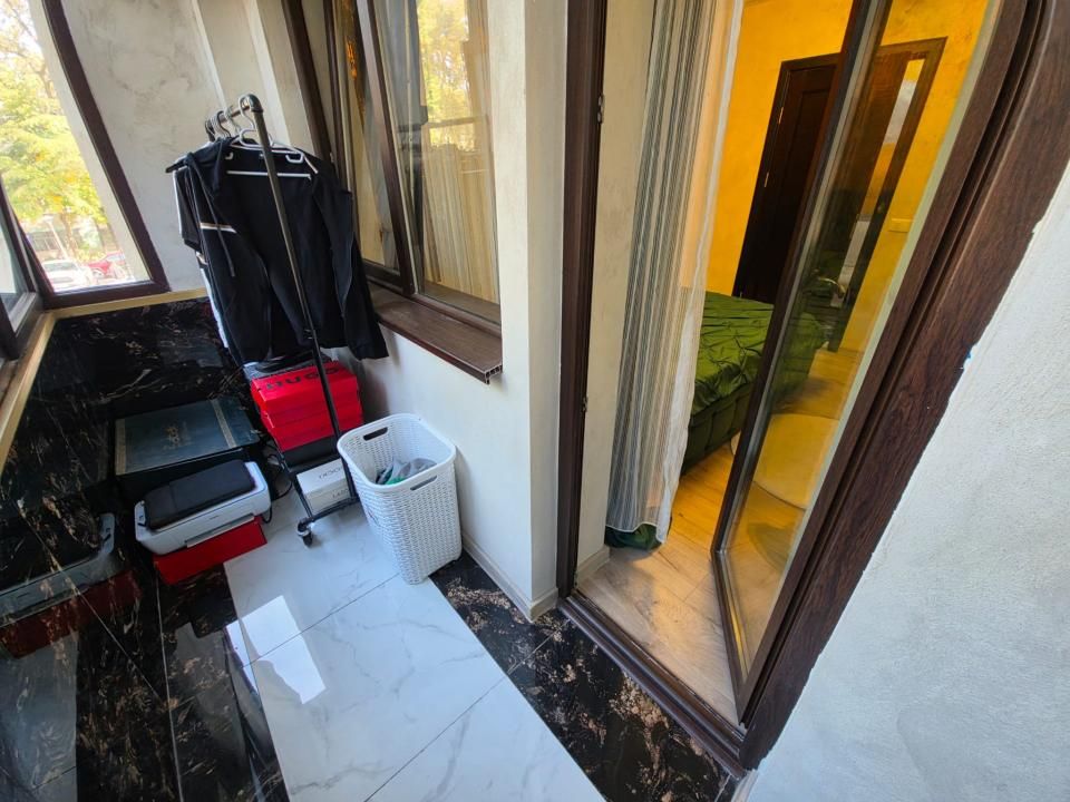 Tomis Nord Cambrige School apartament 4 camere renovat integral loc parcare – fotografia 8 din 17