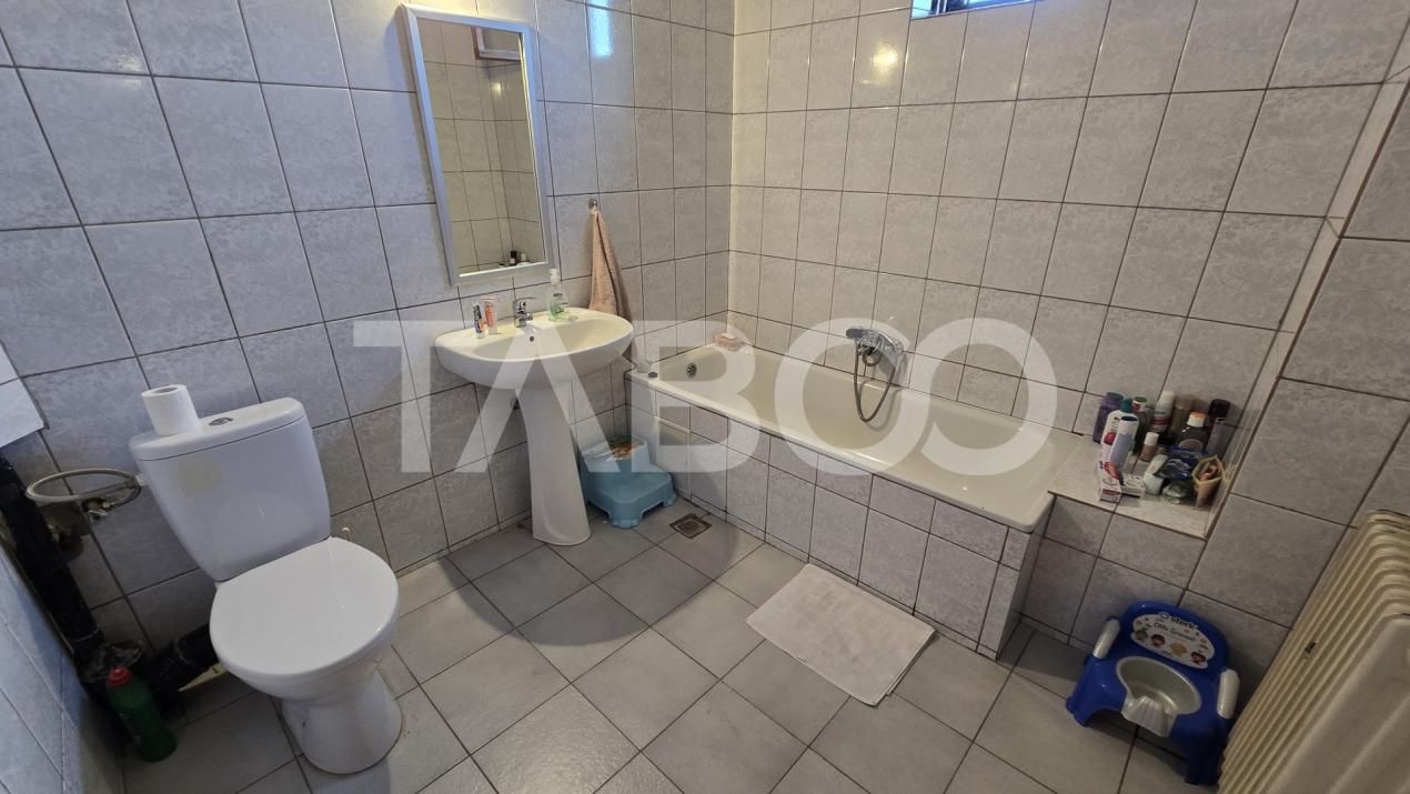Casa cu piscina 5 camere 3 bai de vanzare in Turnisor Sibiu – fotografia 15 din 15