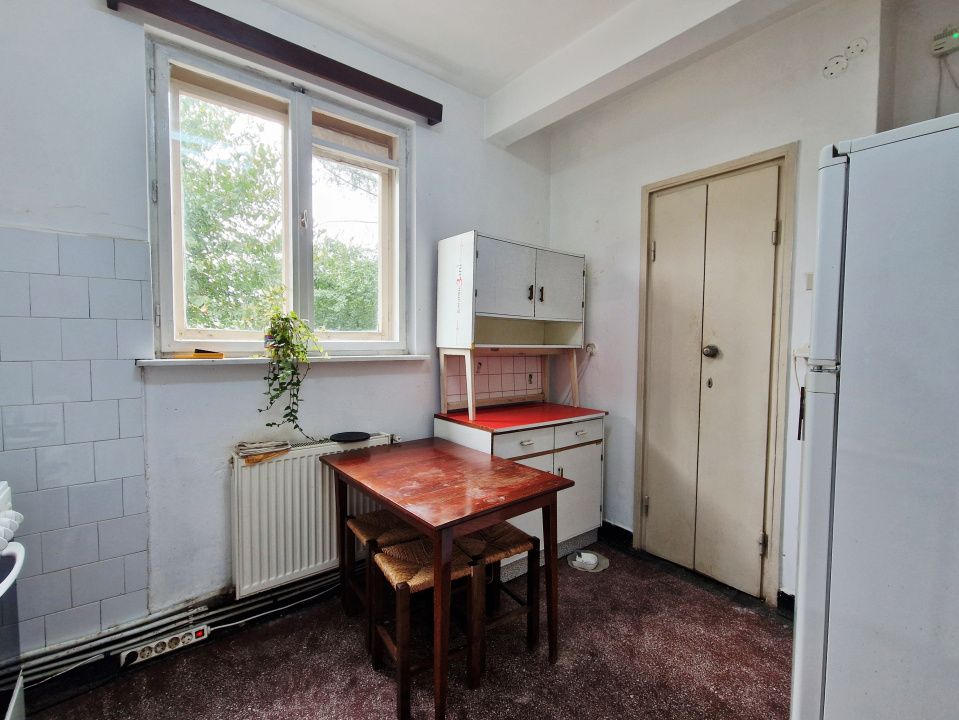 Apartament spațios și luminos in zona de case in cartierul Grigorescu – fotografia 11 din 16