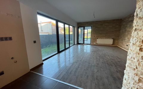 Casă individuală de vânzare, 286mp utili, teren 669mp